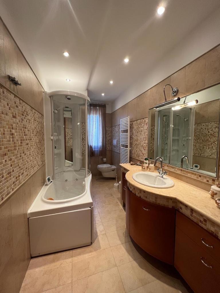 Casa Sarado Villa Полиняно а Маре Екстериор снимка